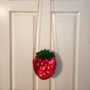 Strawberry Design chain crossbody bag